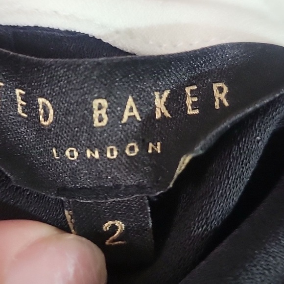 Ted Baker Black and White Neck Tie Secretary Top Sleeveless Blouse sz 2 - Picture 2 of 2